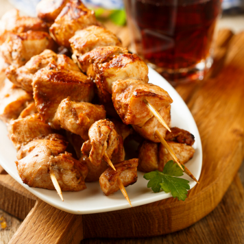 Brochettes de poulet laquées au cidre