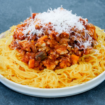 Courge spaghetti à la bolognaise