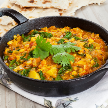 Curry de potimarron, pois chiches, épinards et lait de coco