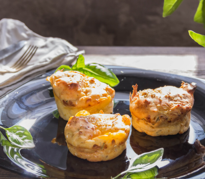 Muffins chou-fleur, pomme de terre et fromage