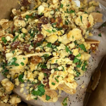 Poisson en crumble sauce paprika