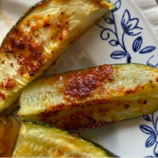 Batônnets de courgettes au parmesan